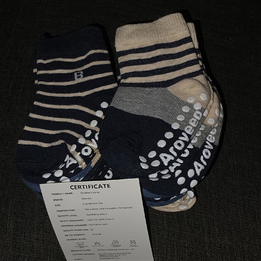 Kids Non-Slip Crew Socks - Navy & Cream Stripes
